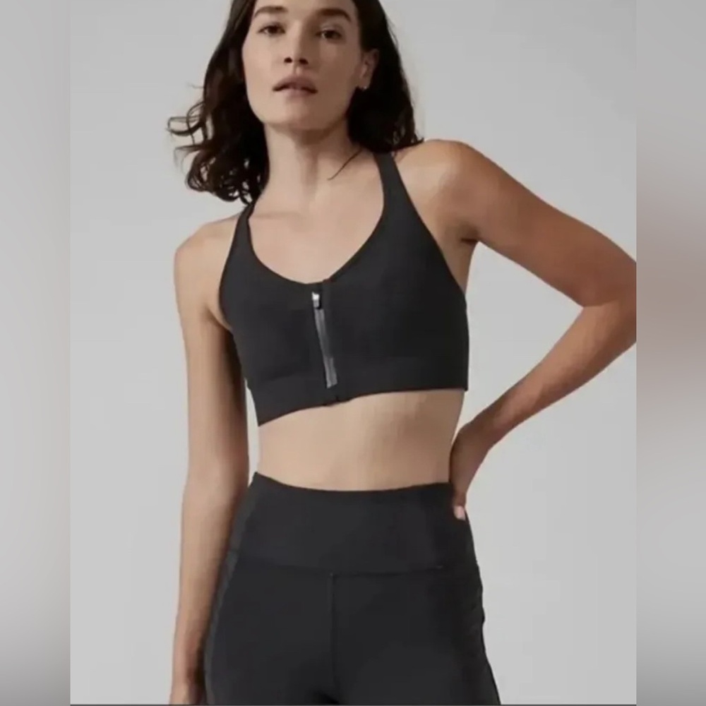 Athleta Black Empower 2 Sports Bra